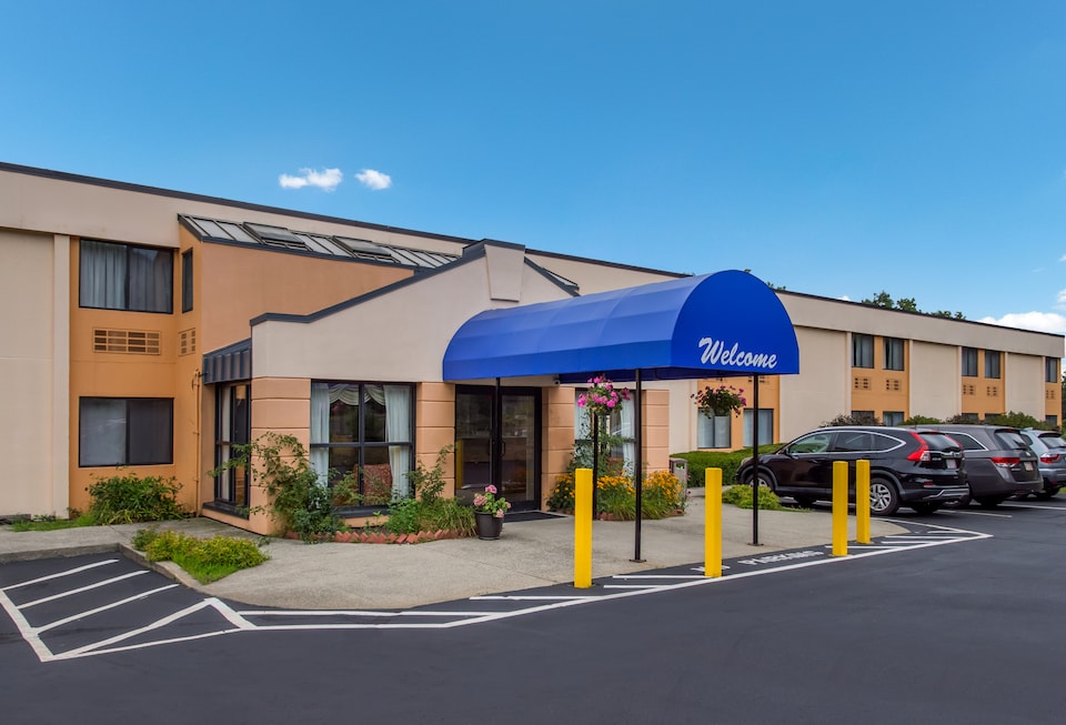 All Seasons Inn & Suites Smithfield Providence, Smithfield, RI, Smithfield, RI