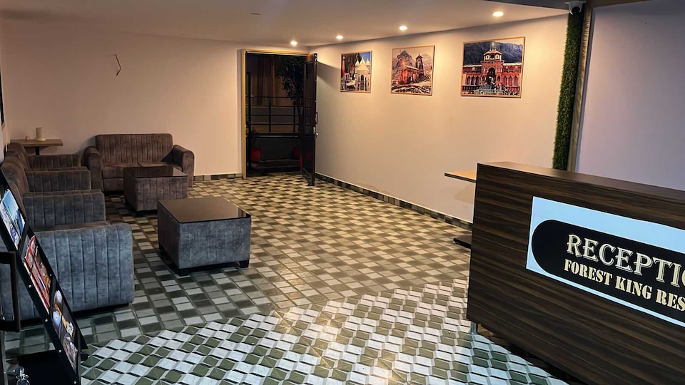 Hotel O Forest King Resort , Dehradun Airport, Dehradun