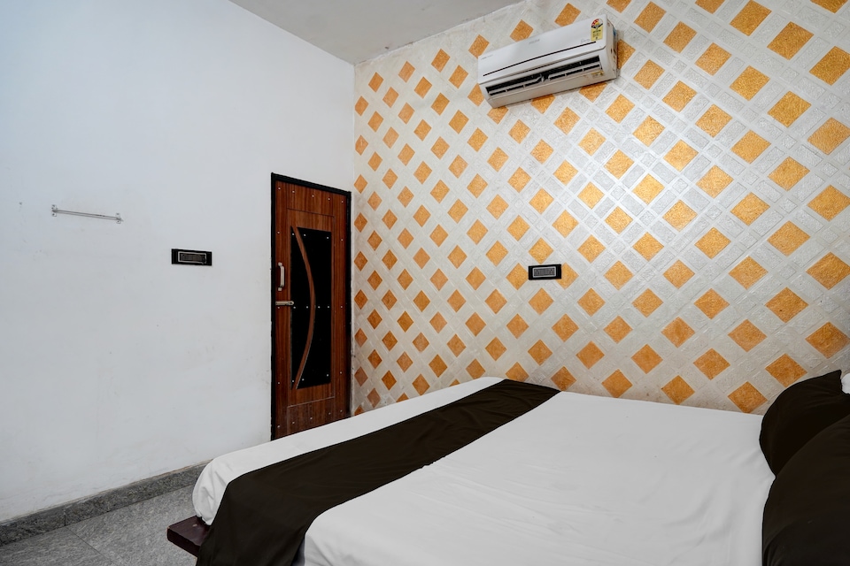 Hotel O  Rose Guest House , Meerut, Meerut