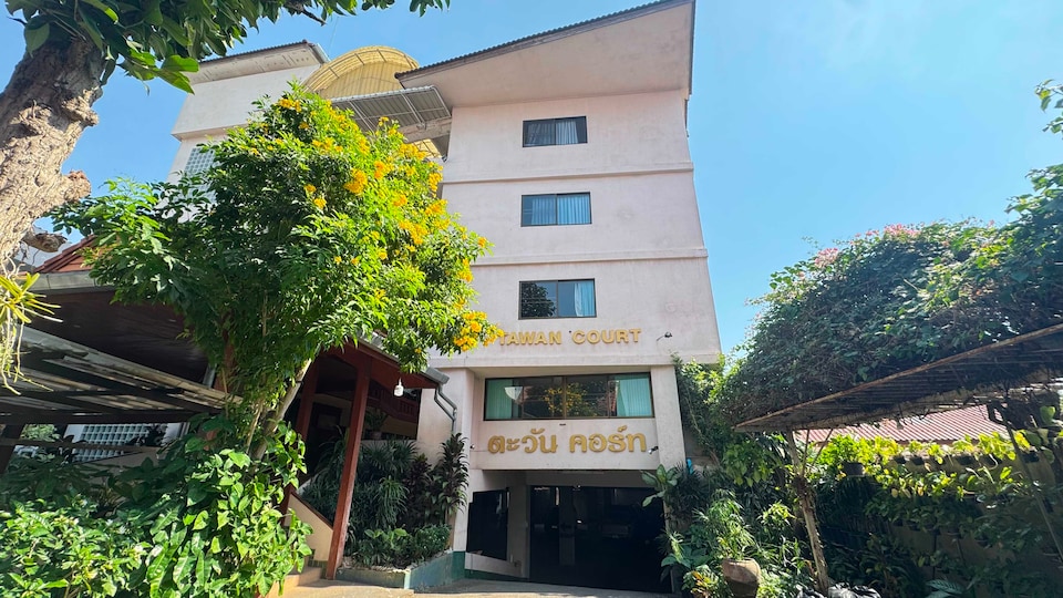 Collection O Night Bazaar Chiangmai, Chang Moi P0, Chiang Mai