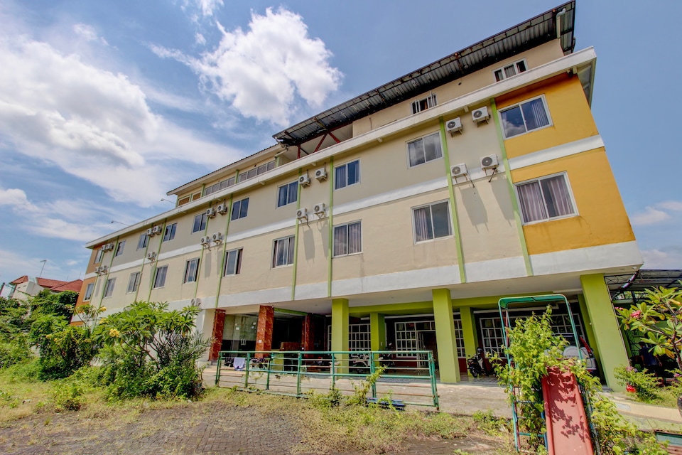 Dancenter Graha Laweyan Solo, Solo, Solo