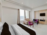 Townhouse Defence Colony Noida