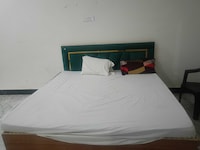 SPOT ON THE STAR HEAVEN OYO HOTEL