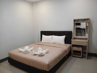 Capital O Thaworn Hotel