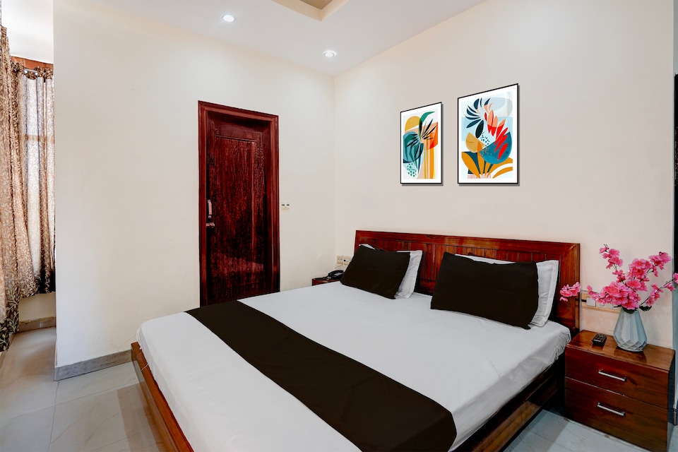 Super Collection O Bus Terminal Haldwani Formerly Moti Tower, Tikonia Haldwani, Haldwani