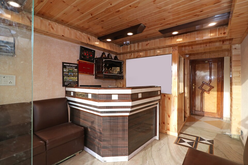 OYO Krishiv Residency, Library Chowk Mussoorie, Mussoorie