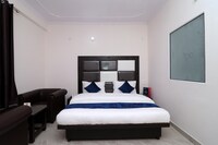 OYO Hotel Benog Breeze