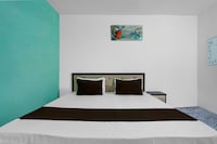 SPOT ON Hotel Royal X