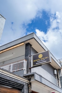 Collection O Dukuh Segara Guest House 