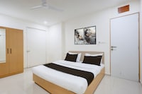 Hotel O The  Velvet Crown Hotel 