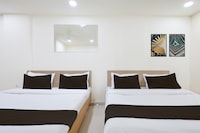 Hotel O The  Velvet Crown Hotel 