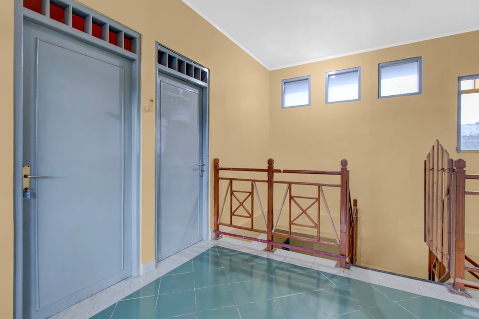 Dancenter Jec Plumbon Homestay Syariah, Banguntapan, Yogyakarta