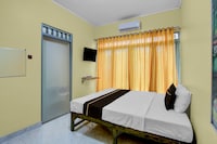 OYO 95136 Jec Plumbon Homestay Syariah