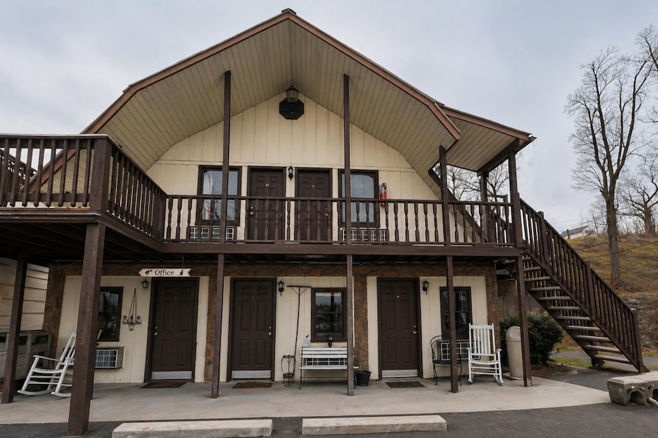 Big South Fork Trail Lodge Stearns, Stearns, KY, Stearns, KY