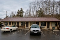 Big South Fork Trail Lodge Stearns