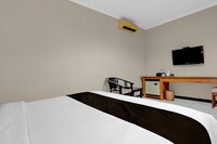 Townhouse Oak near Sokaraja Purwokerto formely Magnum Hotel & Resort