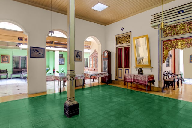 OYO 95140 Metro Guest House