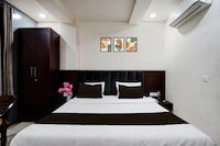 Hotel O Hotel Starline Residency a Luxury Stay