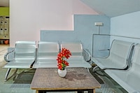 Hotel O Skylark Service Apartment 