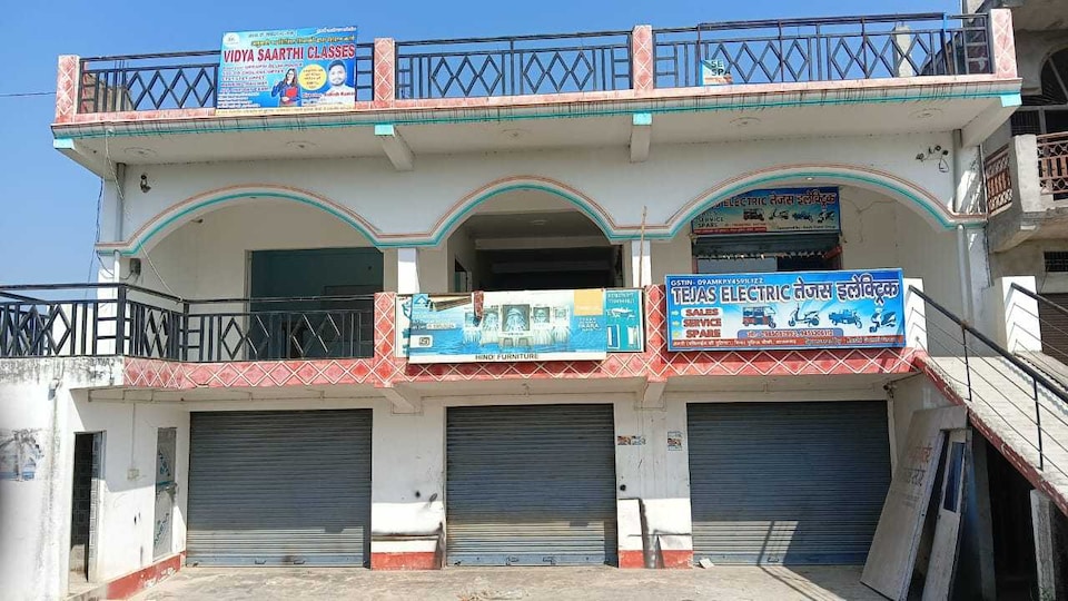 OYO 842908 Subham Restaurant And Hotel, Azamgarh, Azamgarh