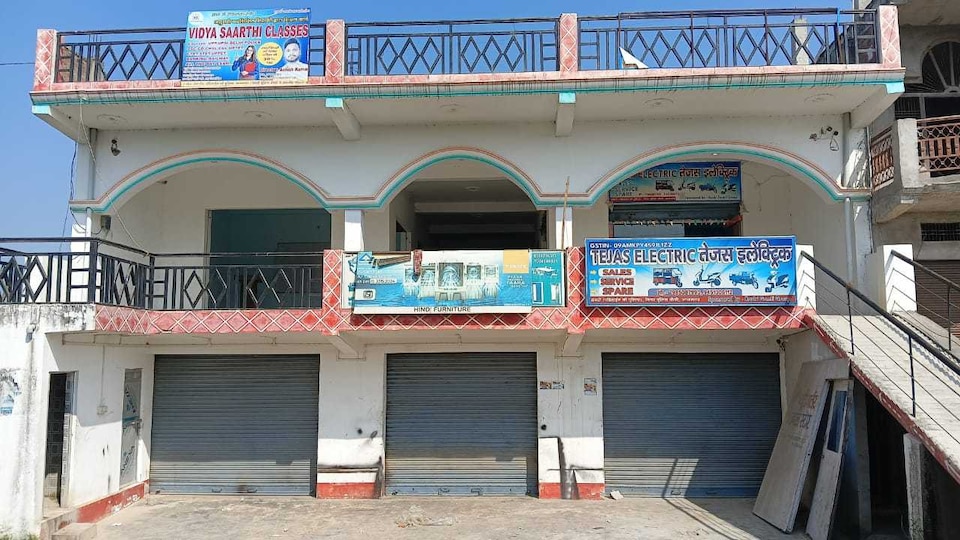 OYO 842908 Subham Restaurant And Hotel, Azamgarh, Azamgarh