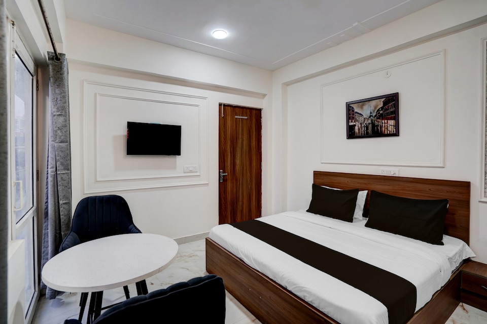 Hotel O Roseate Hotel , Greater Noida, Noida