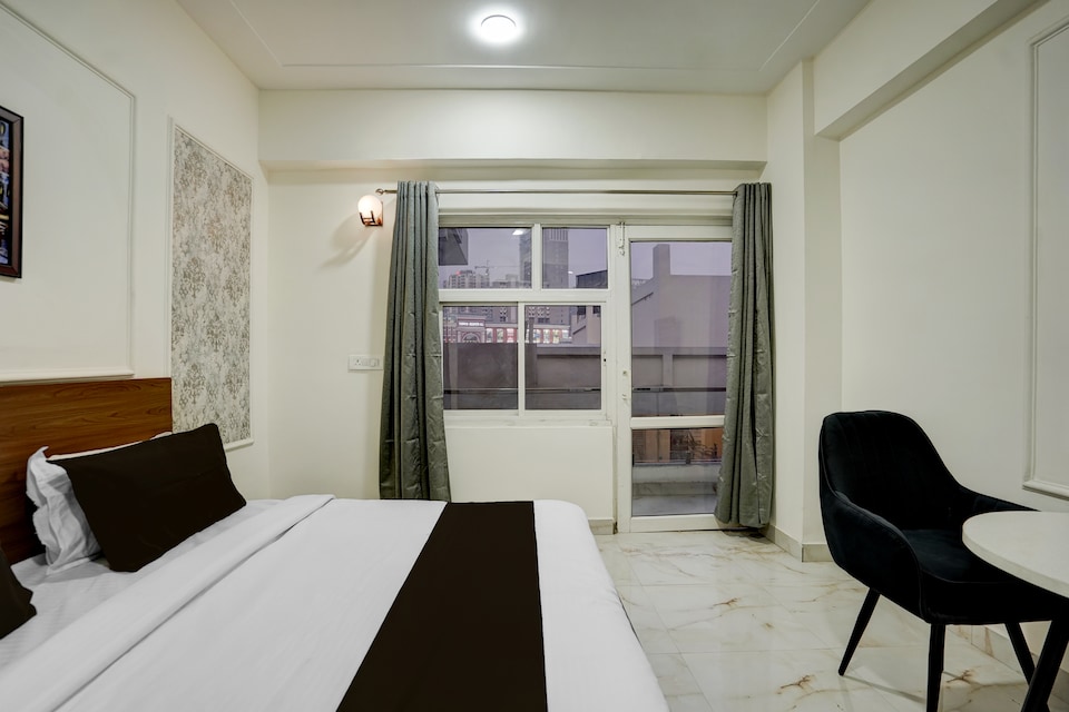 Townhouse Rosens hotel, Greater Noida, Noida