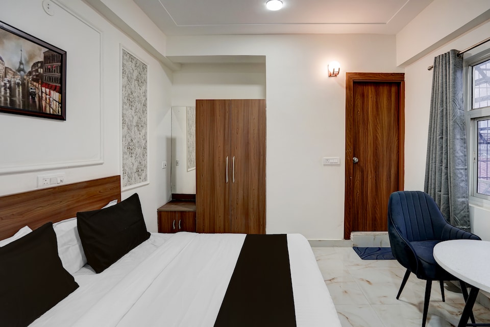 Townhouse Rosens hotel, Greater Noida, Noida