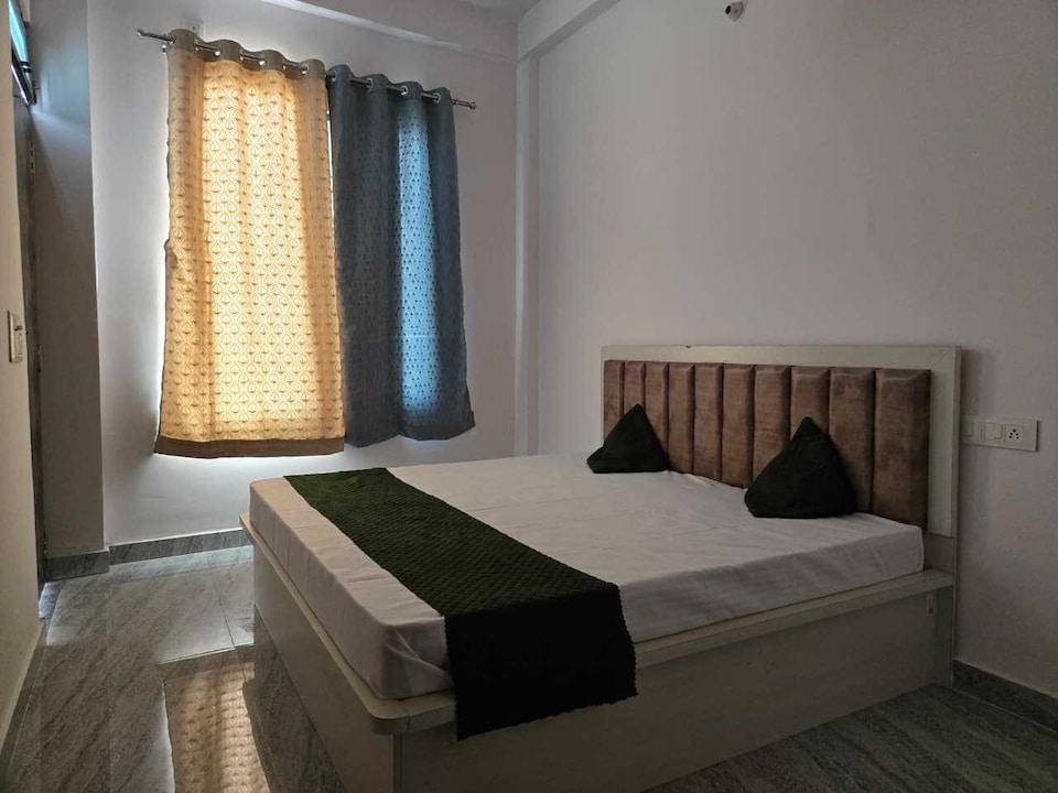 SPOT ON Hotel Arctic Inn, Gorakhnath Gorakhpur, Gorakhpur