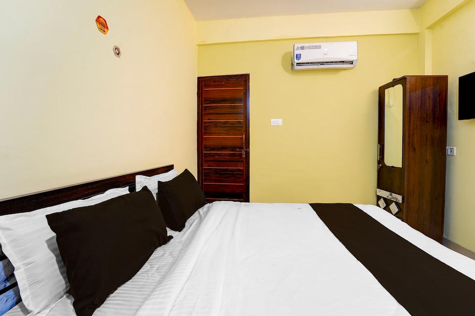 Hotel O KSRTC Pandalam Pathanamthitta Formerly Elite Tourist Homes, Pathanamthitta, Pathanamthitta