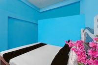 POP 84292E Y K Hotel