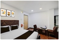 Townhouse Gachibowli Bus Terminal Hyderabad