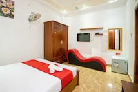 Bellvilla Long Phung Hotel