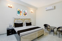 Hotel O Unibox Hotel 