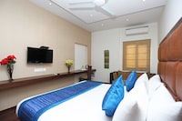 Townhouse Oak Rohtak Bus Terminal Formerly Inter Urban