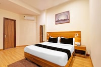 Super Townhouse Oak Rohtak Bus Terminal Formerly Inter Urban