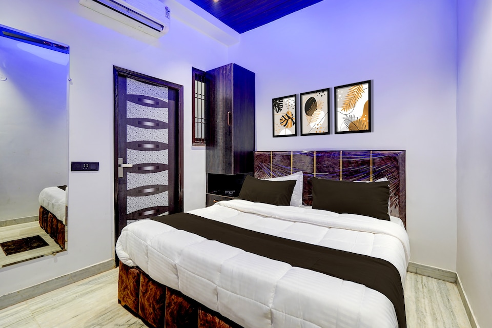 Hotel O  Crystal Palace , North Delhi, Delhi