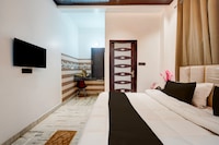 Hotel O  Crystal Palace 