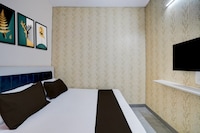 Hotel O Rudrapur Railway Junction Formerly Saffron Residency