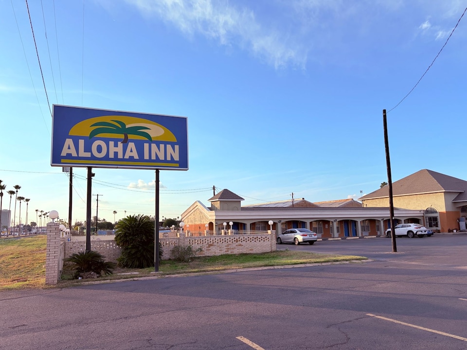 Aloha Inn McAllen Airport near Medical center Tx, C78501, McAllen TX