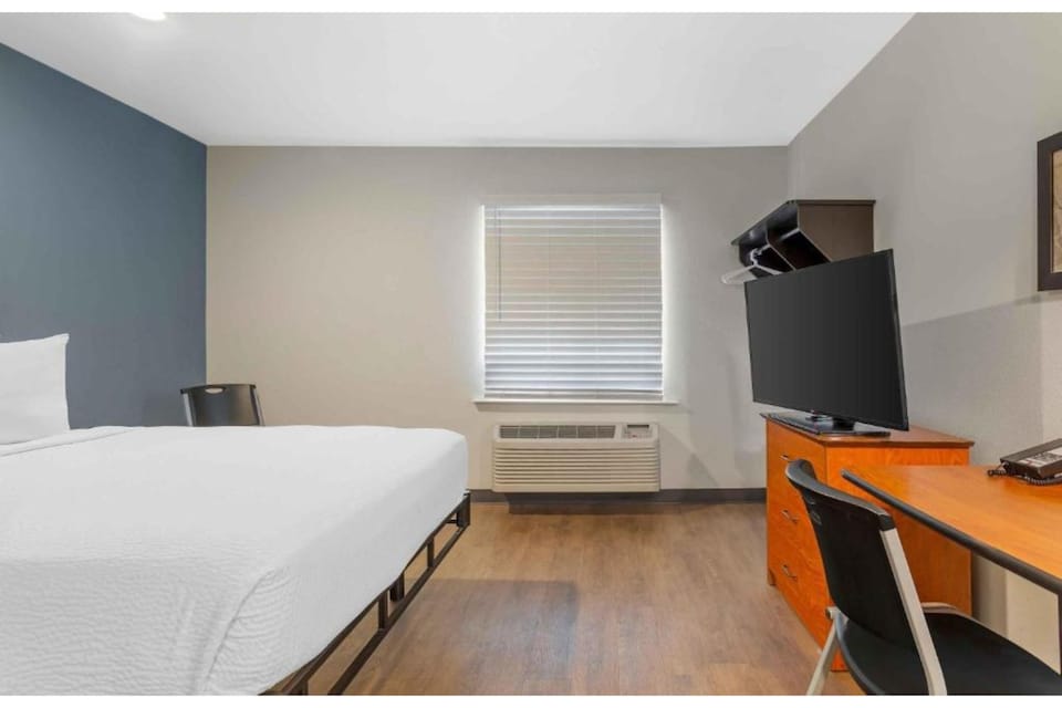 Studio 6 Extended Stay Fort Myers FL, Fort Myers Central, Fort Myers FL