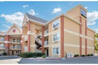 Studio 6 Suites Fresno North CA