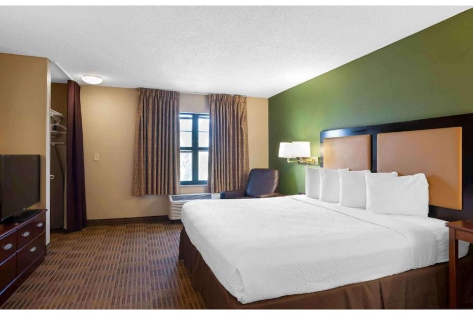 Studio 6 Extended Stay Rochester Greece NY, C14456, Rochester NY