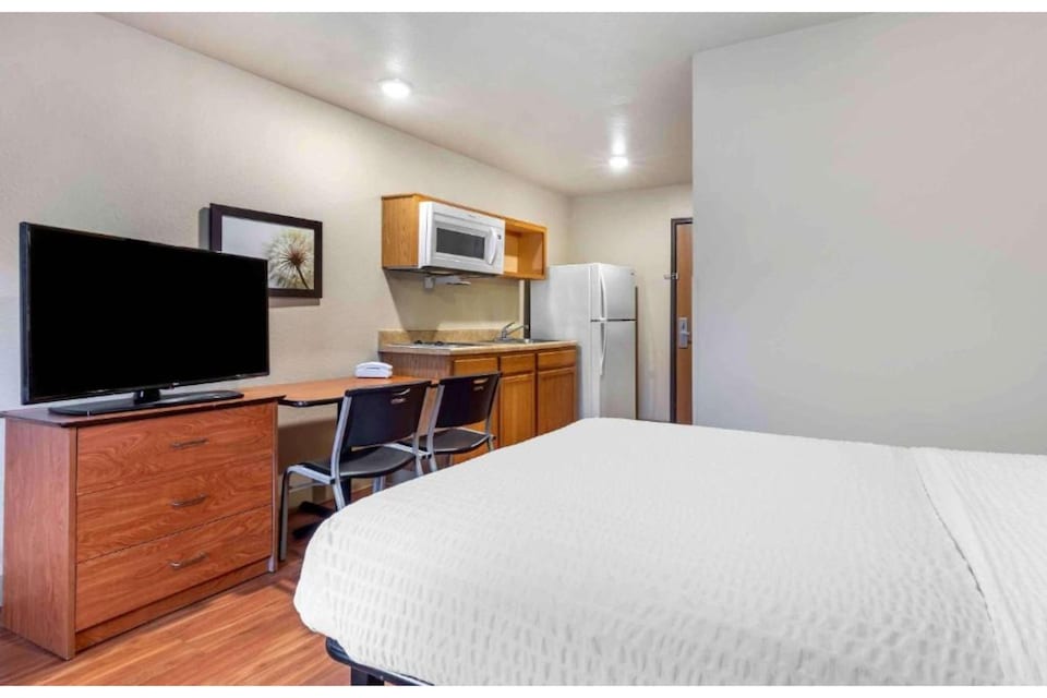 Studio 6 Extended Stay Shreveport Airport LA, C71033, Shreveport LA