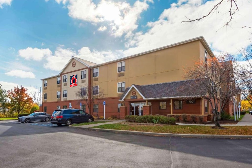 Studio 6 Extended Stay Rochester Henrietta NY, C14414, Rochester NY