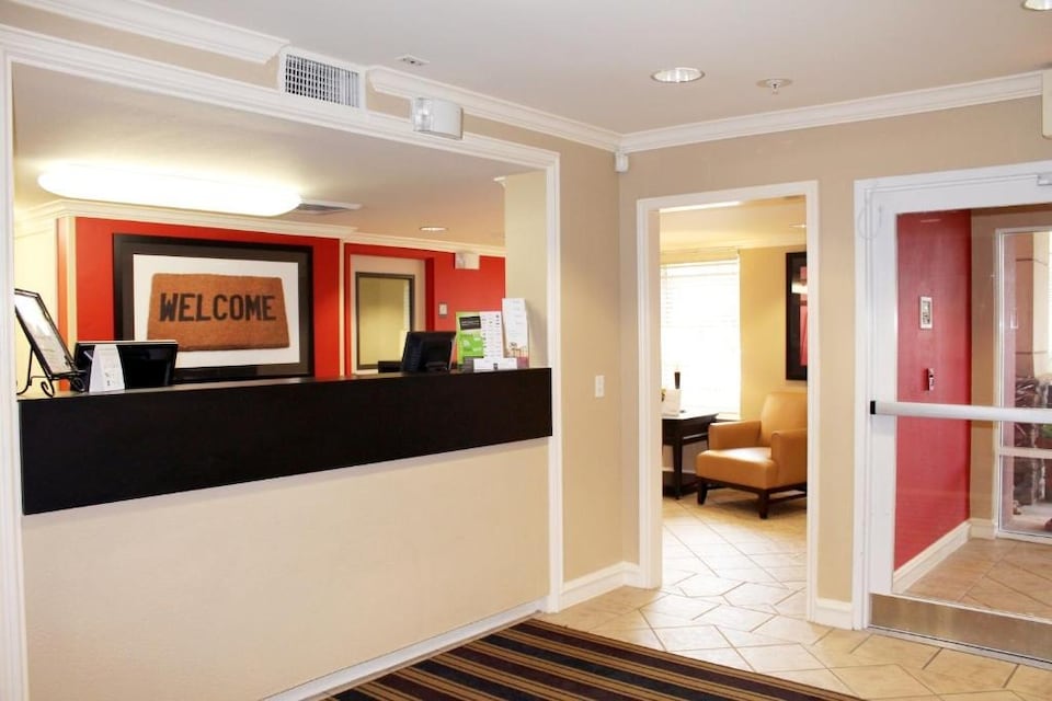 Studio 6 Extended Stay Memphis Airport TN, C38114, Memphis