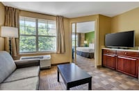 Studio 6 Suites Jacksonville Deerwood Park FL