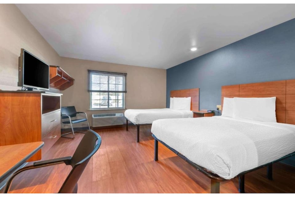 Studio 6 Extended Stay Birmingham Pelham  AL, Pelham AL, Pelham AL