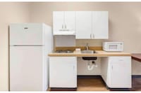 Studio 6 Extended Stay Chicago Lisle IL