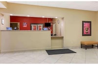 Studio 6 Extended Stay Findlay Tiffin Avenue OH